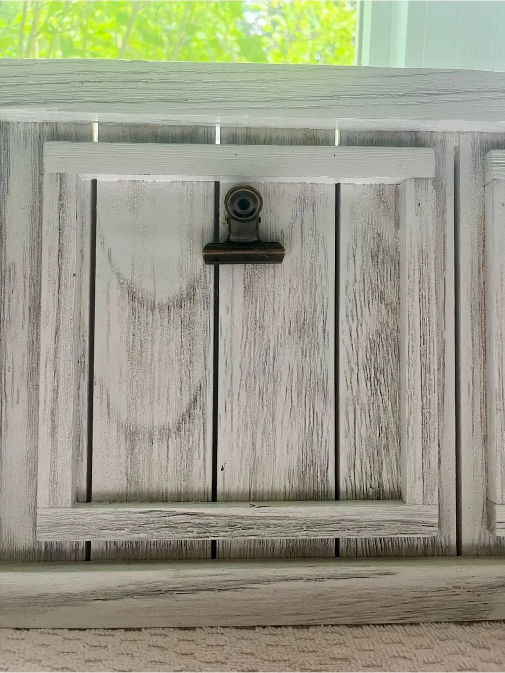 Whitewashed 2-Clip Wall Frame - Picture 4 of 7